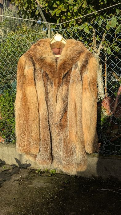 Casaco em pele de raposa