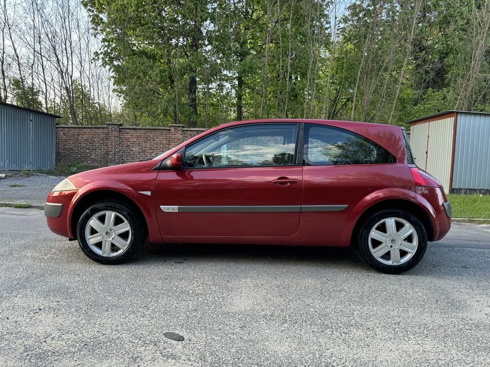 Renault Megane 1.6 16v