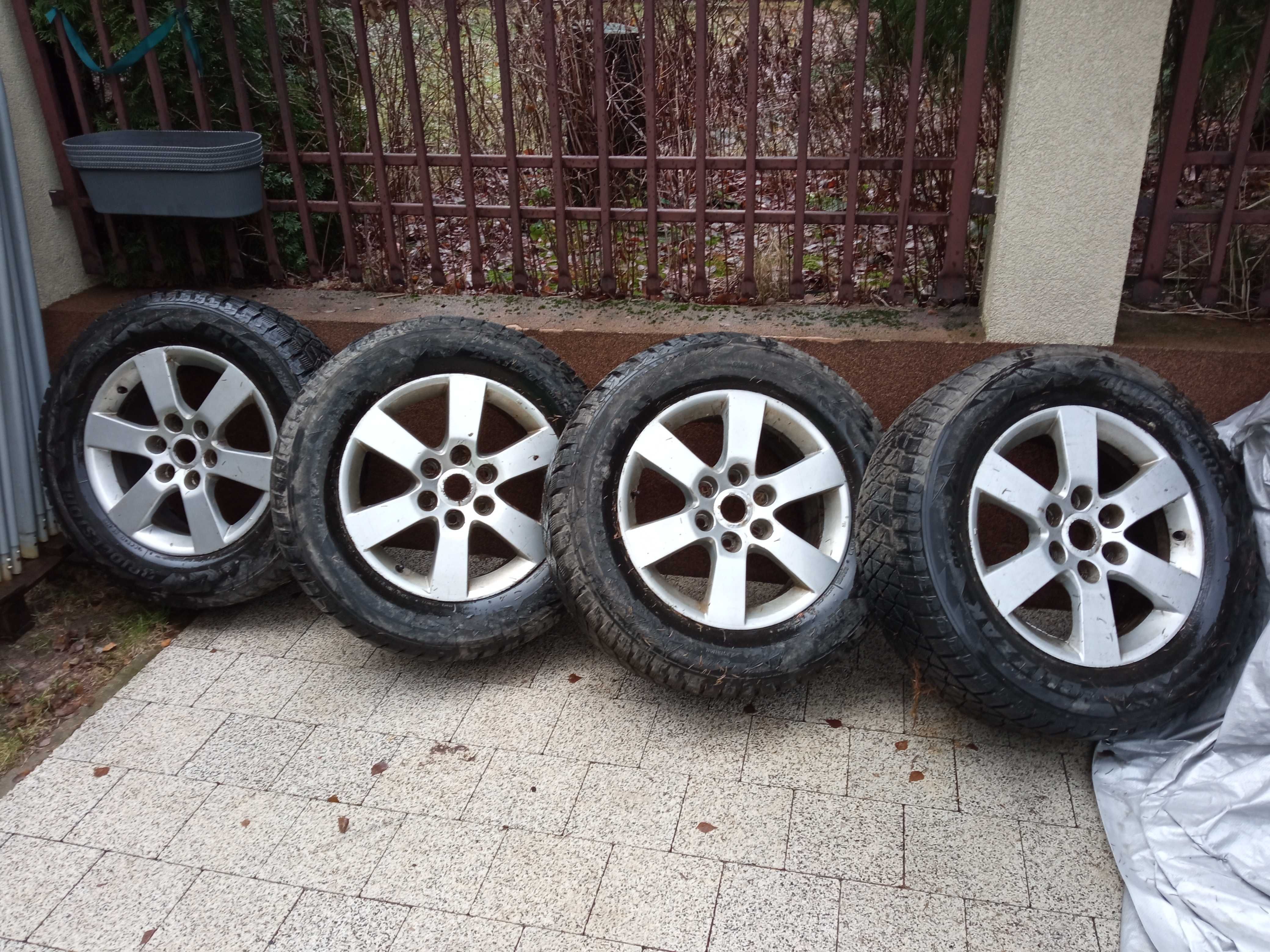 Koła opony zimowe felgi alufelgi Mitsubishi Pajero 265/60 R18