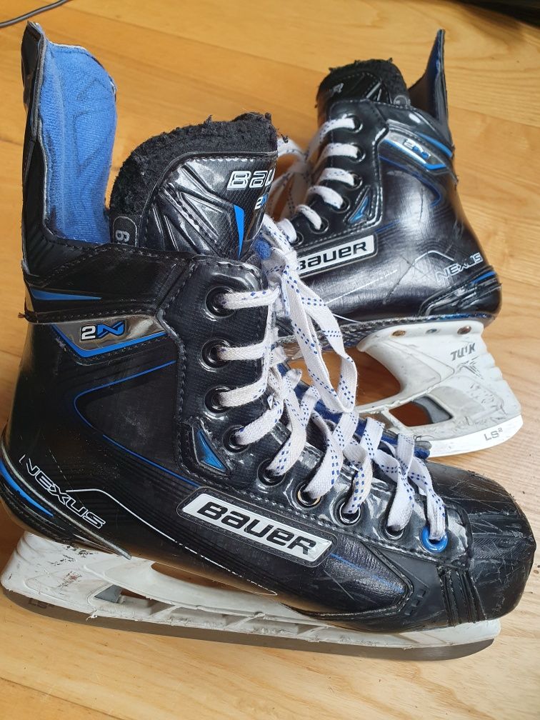 Bauer Nexus 2N 6EE Ls2 40.5 wkl 252mm Lyzwy hokejowe