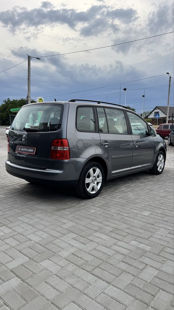 Volkswagen Touran Фольксваген Тоуран 2006 р 1,6 MPI бензин 6МКПП