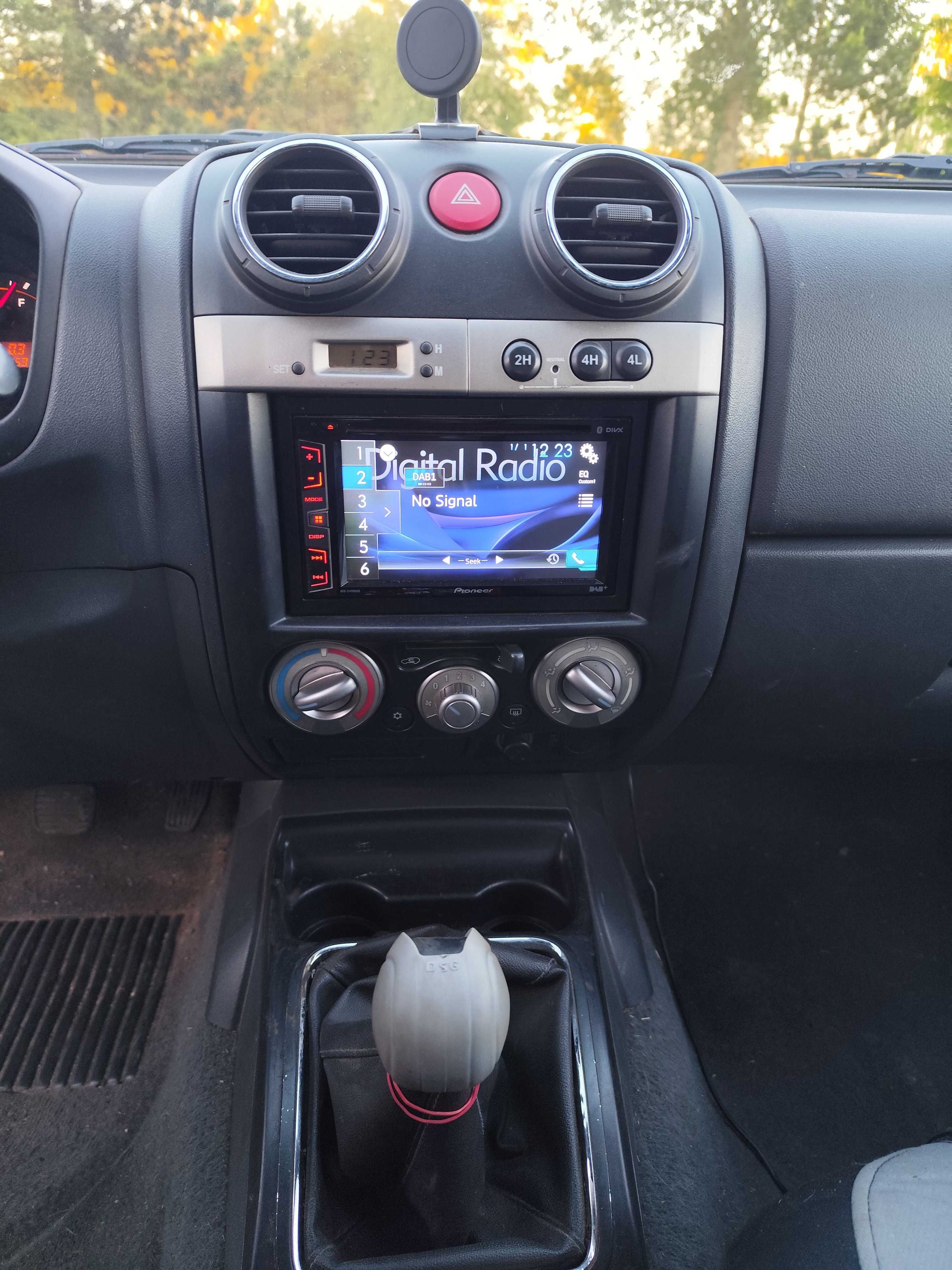 Isuzu D-Max 2011 rok