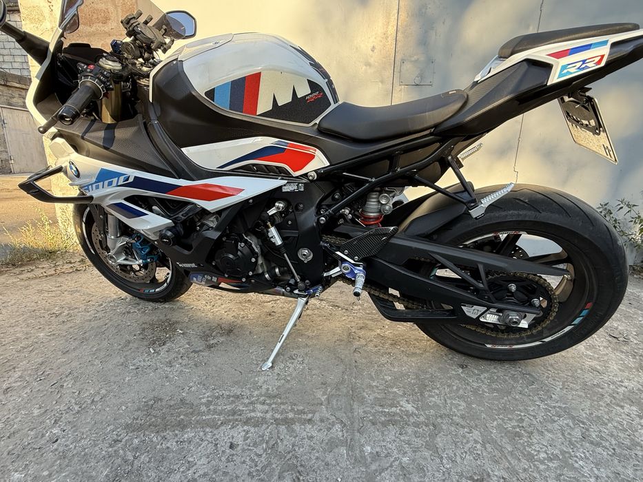 БМВ S1000RR M paket