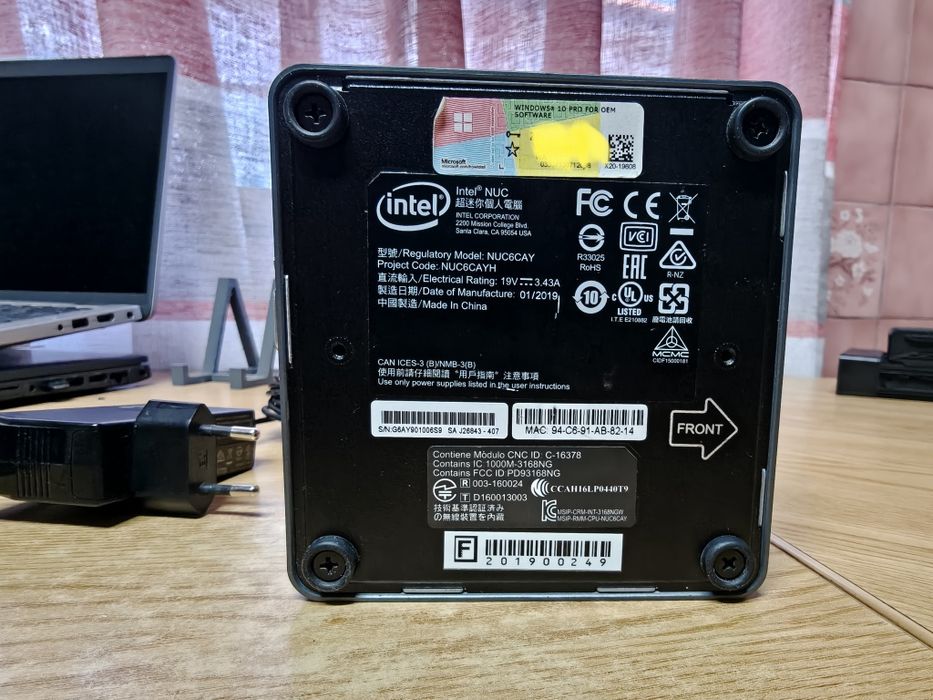 Computador Intel Nuc NUC6CAY