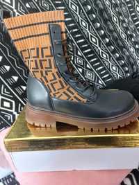 Botas tam 39/40 novas