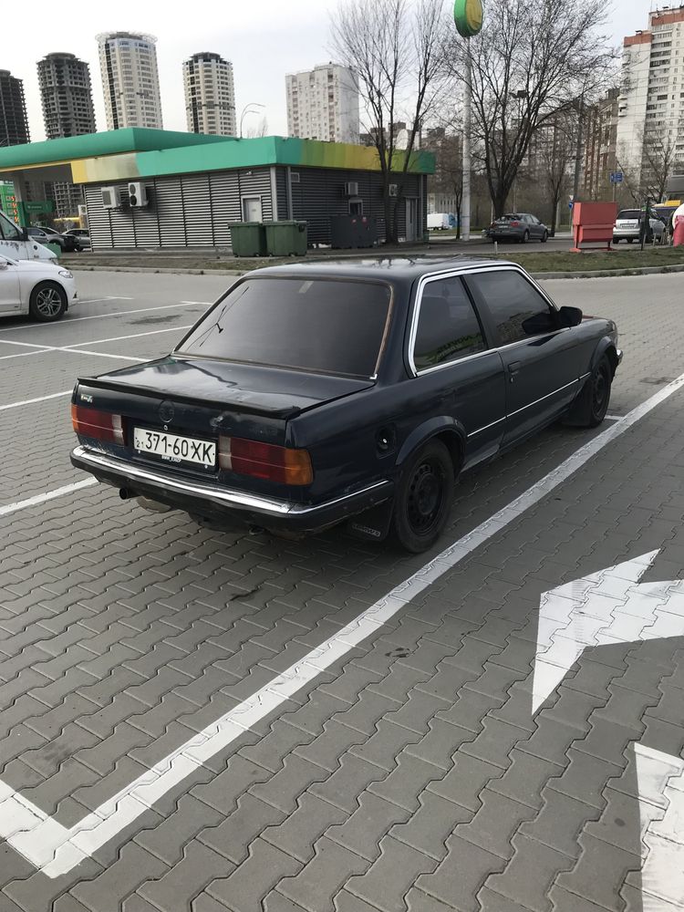 Bmw e30 1.8 Газ вписан в тп