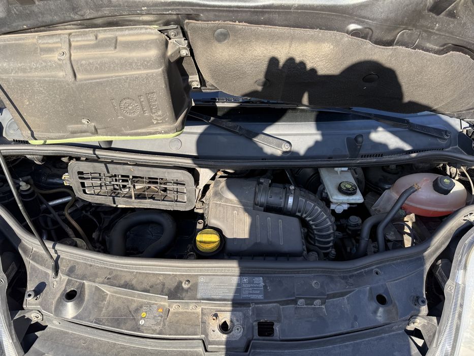 Opel Vivaro. Опель Віваро