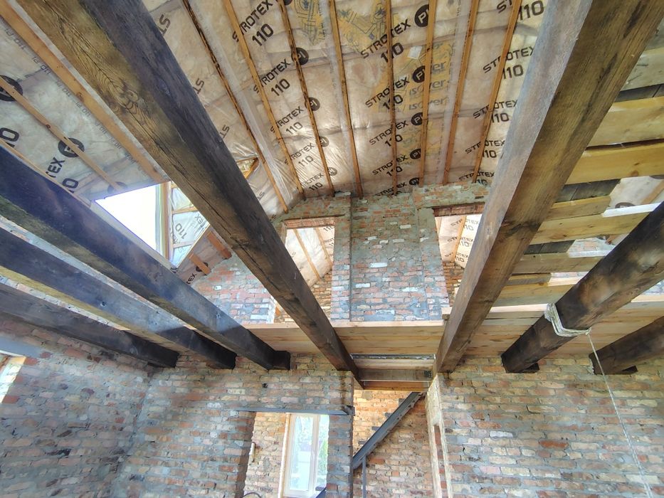 Продаж будинку в мальовничому місці.