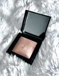 Laura Mercier puder kompaktowy rozswietlajacy 9g.candleglow nr 2