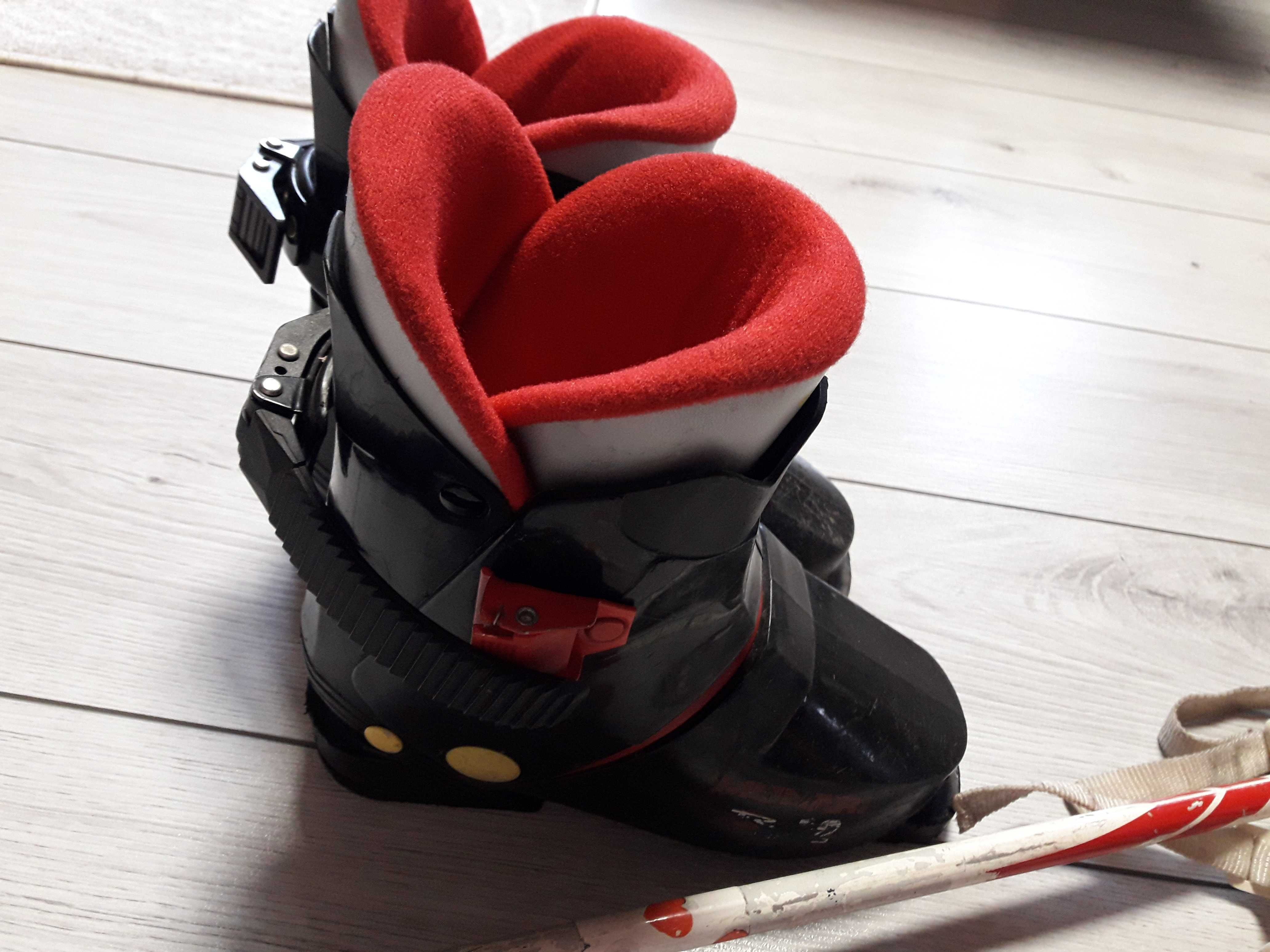 Buty narciarskie z kijkami dla dziecka
