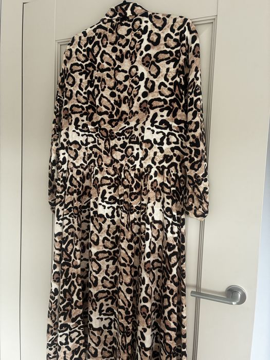 Sukienka panterka Mohito 42