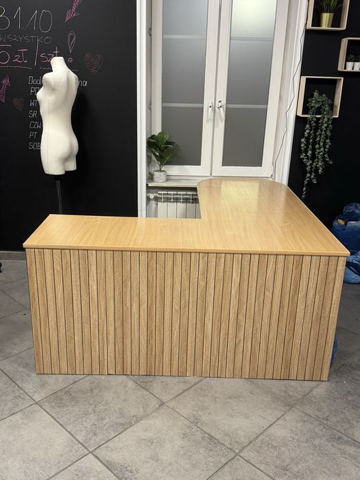 Lada sklepowa biurko narożne