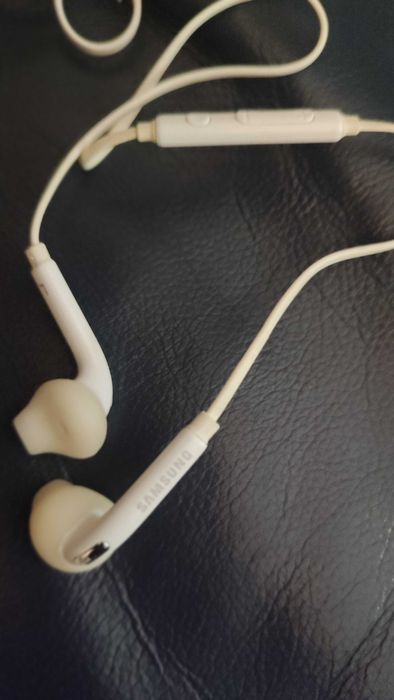 Headphones marca Samsung