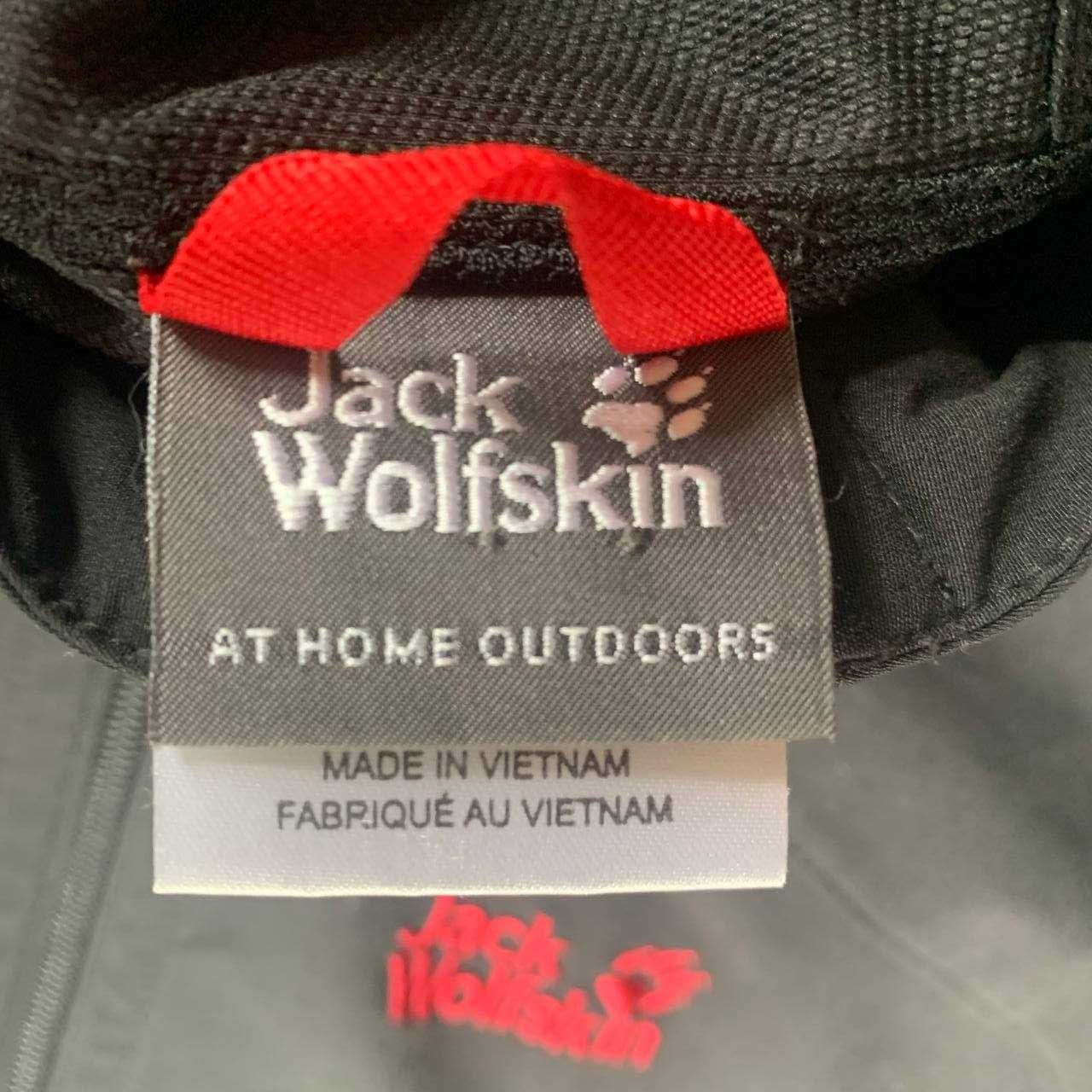 Jack Wolfskin ветровка ,куртка.