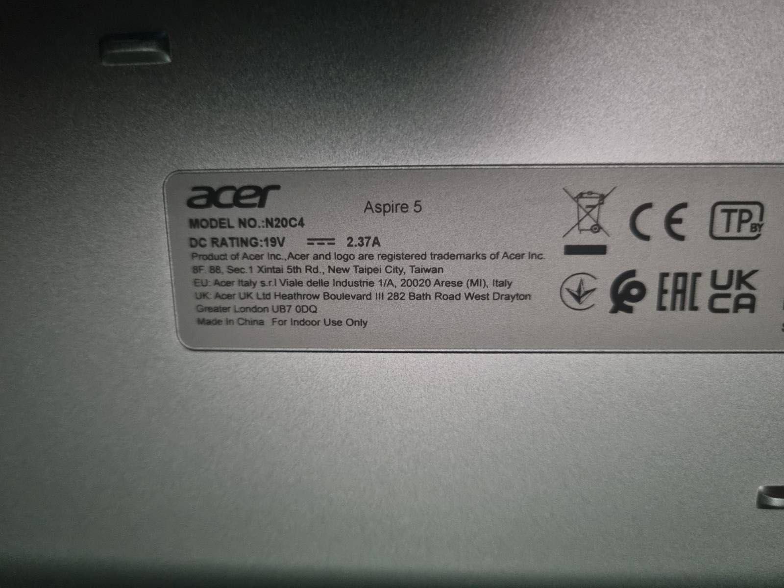 Laptop Acer Aspire 5   procesor i3 14 cali