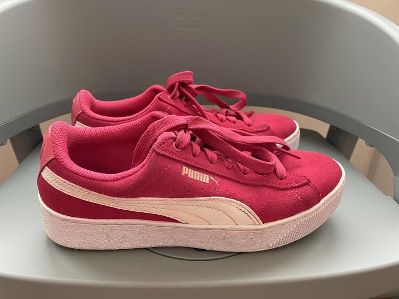 Натуральна замша Чудові  рожеві кеди puma оригінал кросівки puma