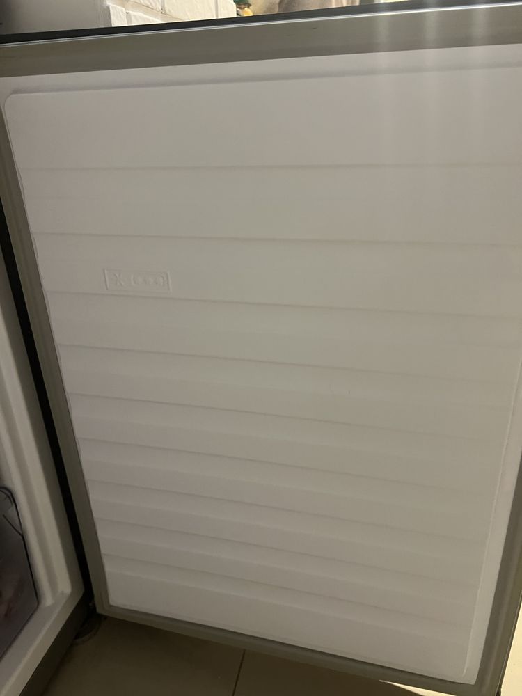 Холодильник Whirlpool