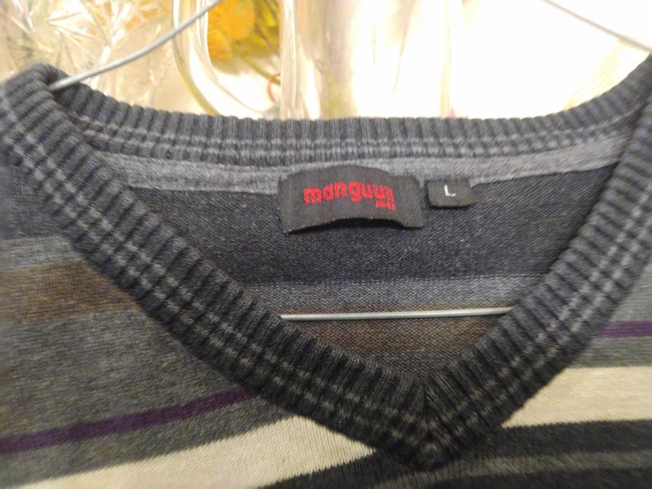 Sweter w paski Magnum