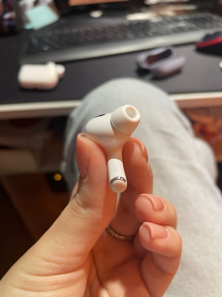 Apple AirPods Pro 2 (USB-C) нові, на гарантіі