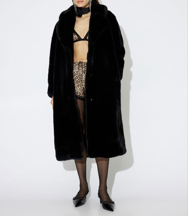 Шуба от бренда Coton