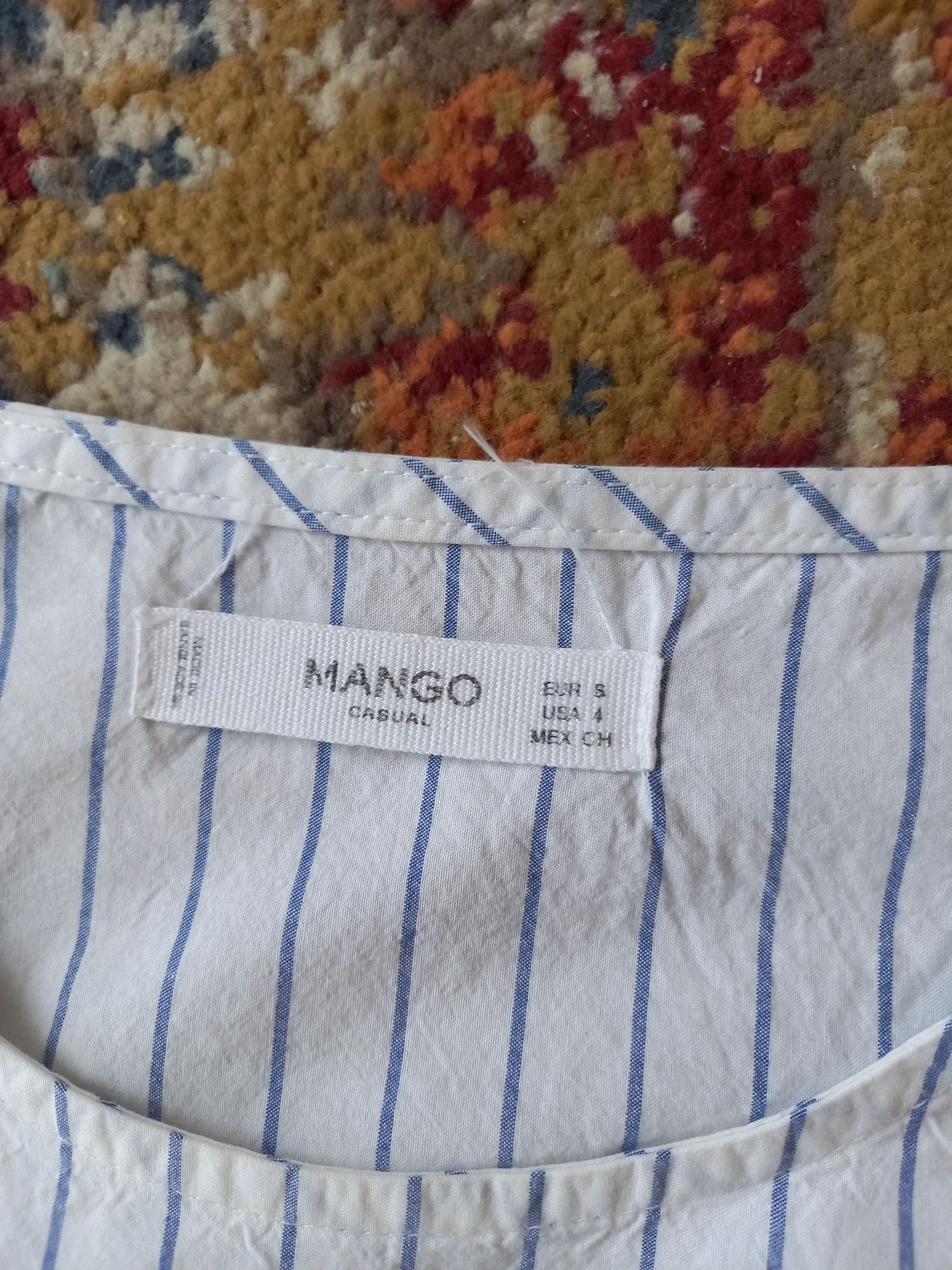 Biały w niebieskie paski top firmy Mango rozmiar S