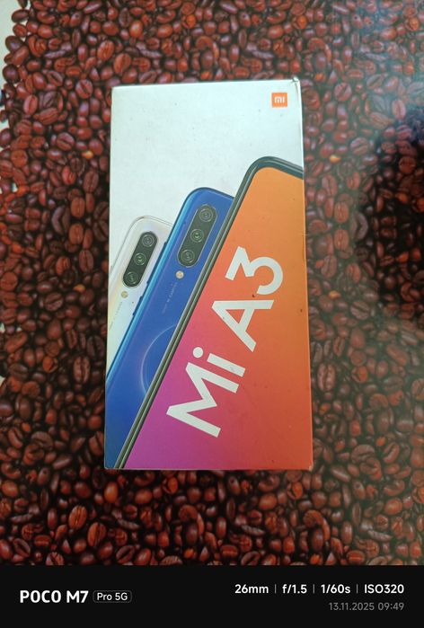 Xiaomi mi a3 4/64 під відновлення або на запчастини.