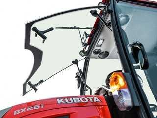 Ciągnik KUBOTA BX261 (wersja kabinowa) - Dostępny od ręki!
