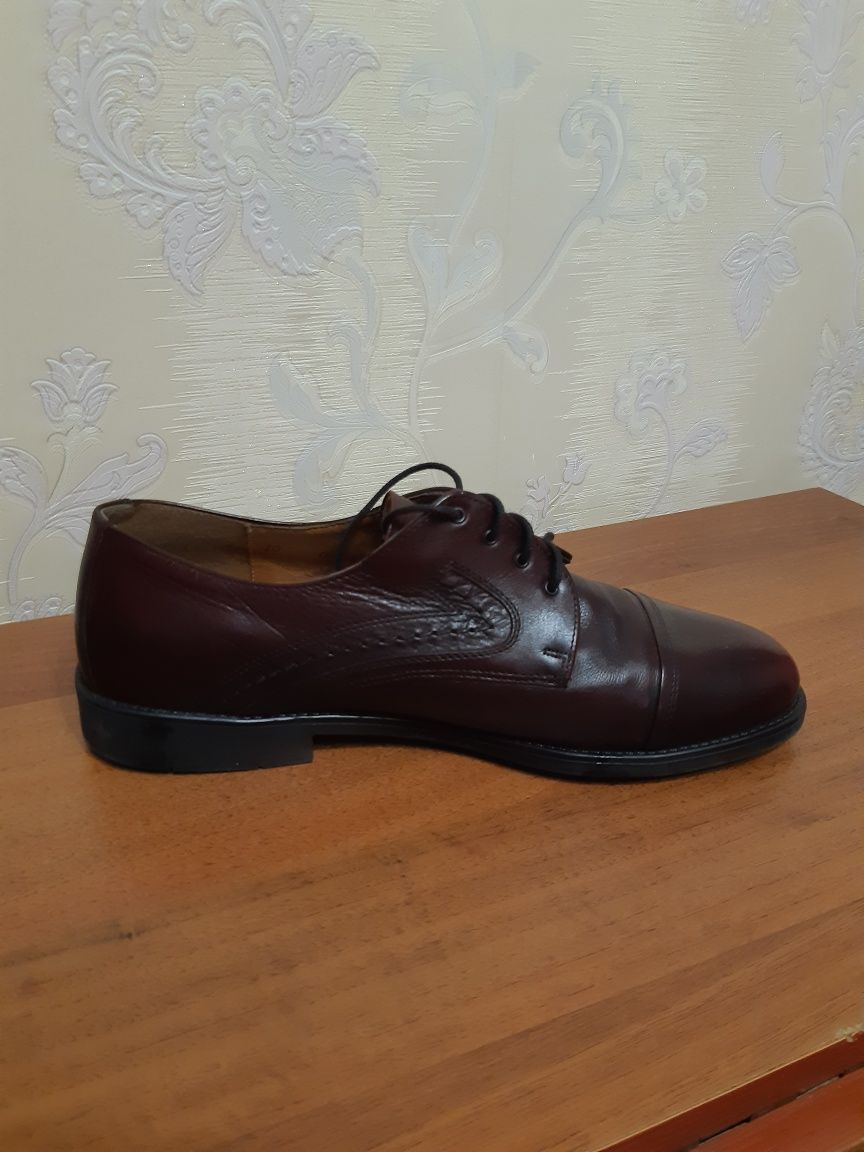 Кожаные мужские туфли р-р 44-45(10) фирмы GALLUS(Германия).