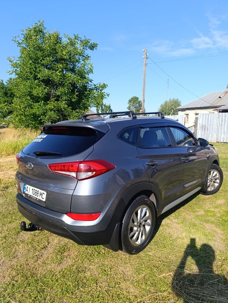 Продам Hyundai Tucson 2016 рік.