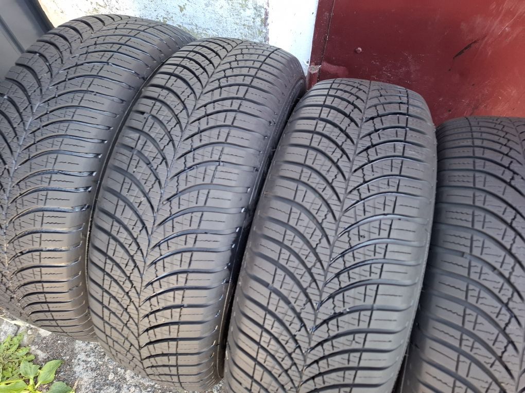 Opony Wielosezon Goodyear 195/65/15 Komplet Ładne!!