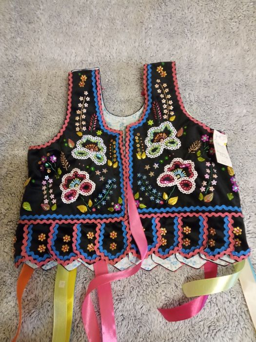 Gorset do stroju r. 140