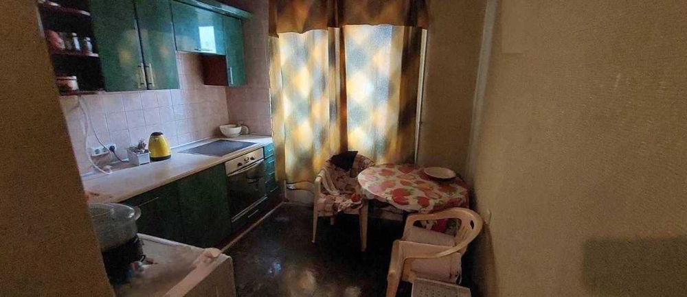 Продам 4-комнатную квартиру 90 м² на Таирова, ул. Ак. Королева