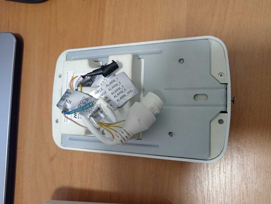 КОМПЛЕКТ Відеодомофон Hikvision DS-KH6310-W(L) + DS-KV8102-IP