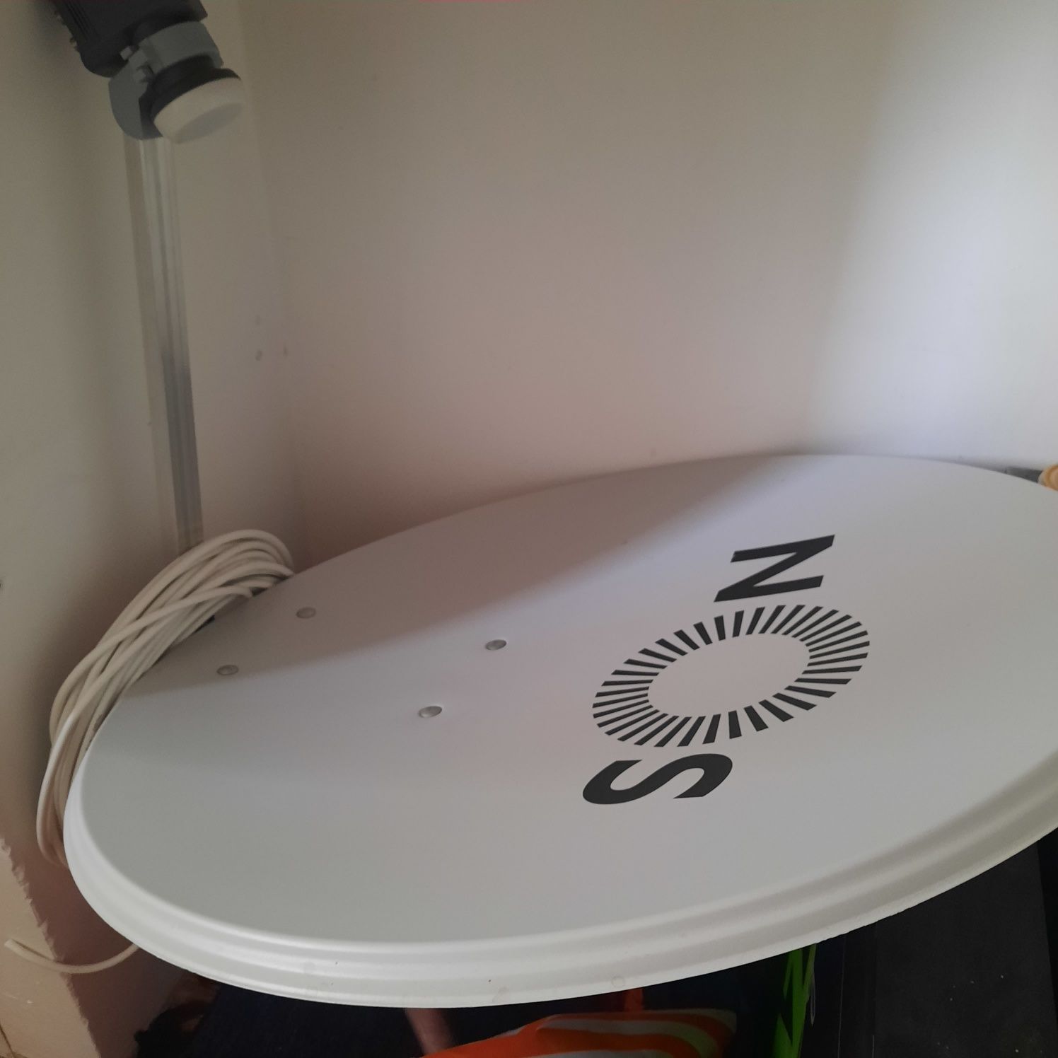 Parabólica nova 20€