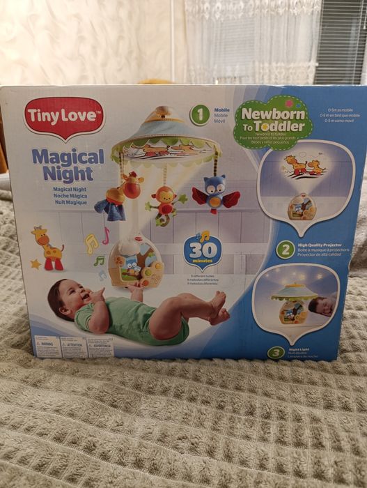 Продам мобіль на ліжко Tiny Love в гарному стані