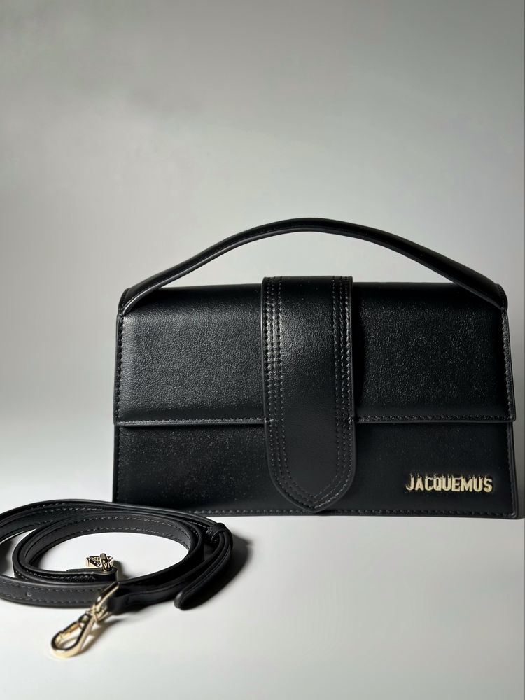Сумка Jacquemus Bambino (mini)