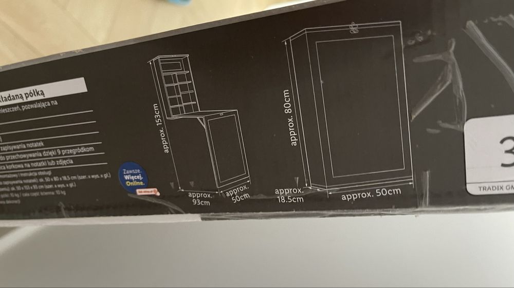 Regał ścienny ze składaną półką biurko