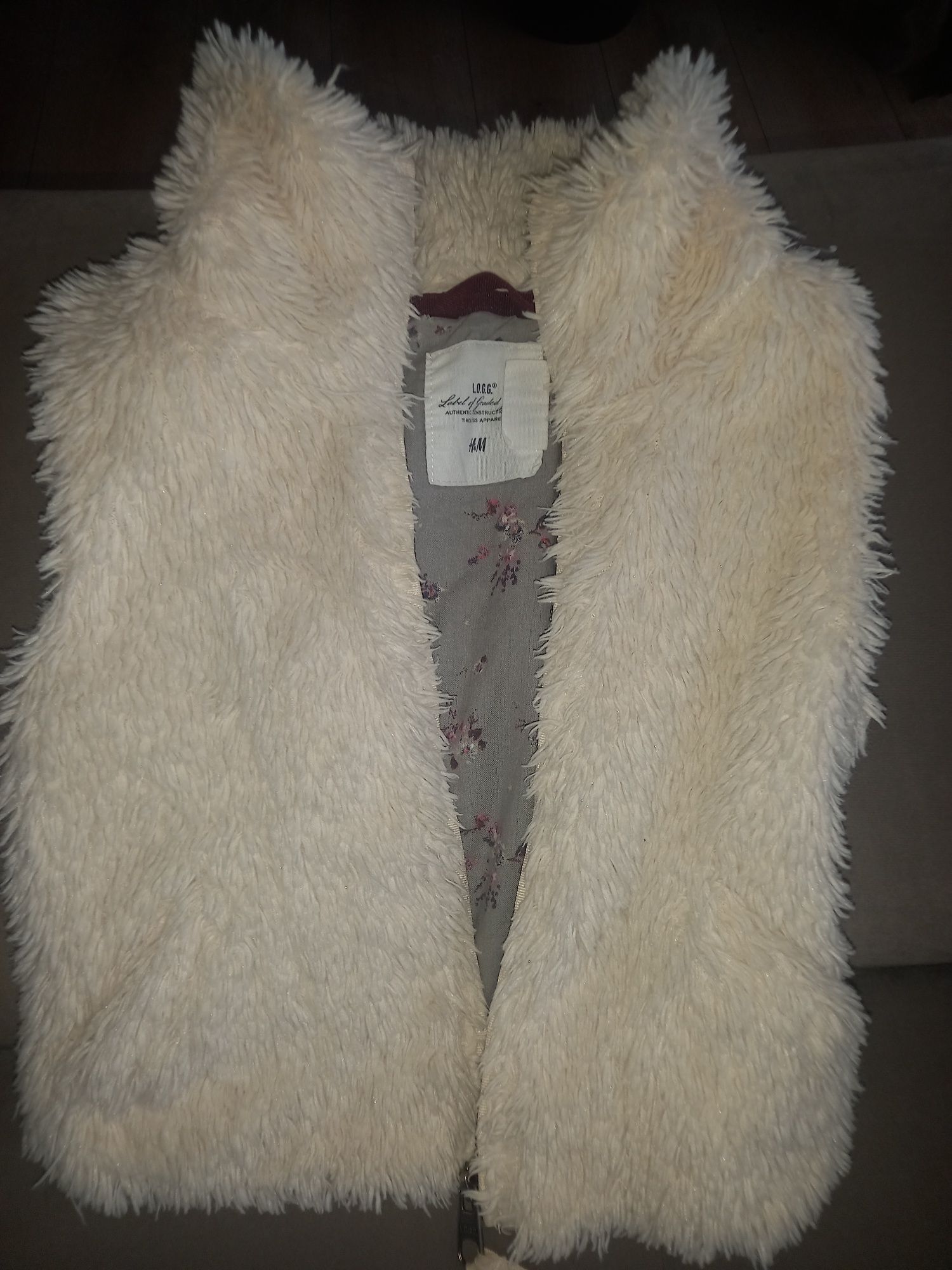 Paczka r.122/128 h&m Reserved  20sztuk (spodniczki spodnie sukienki)