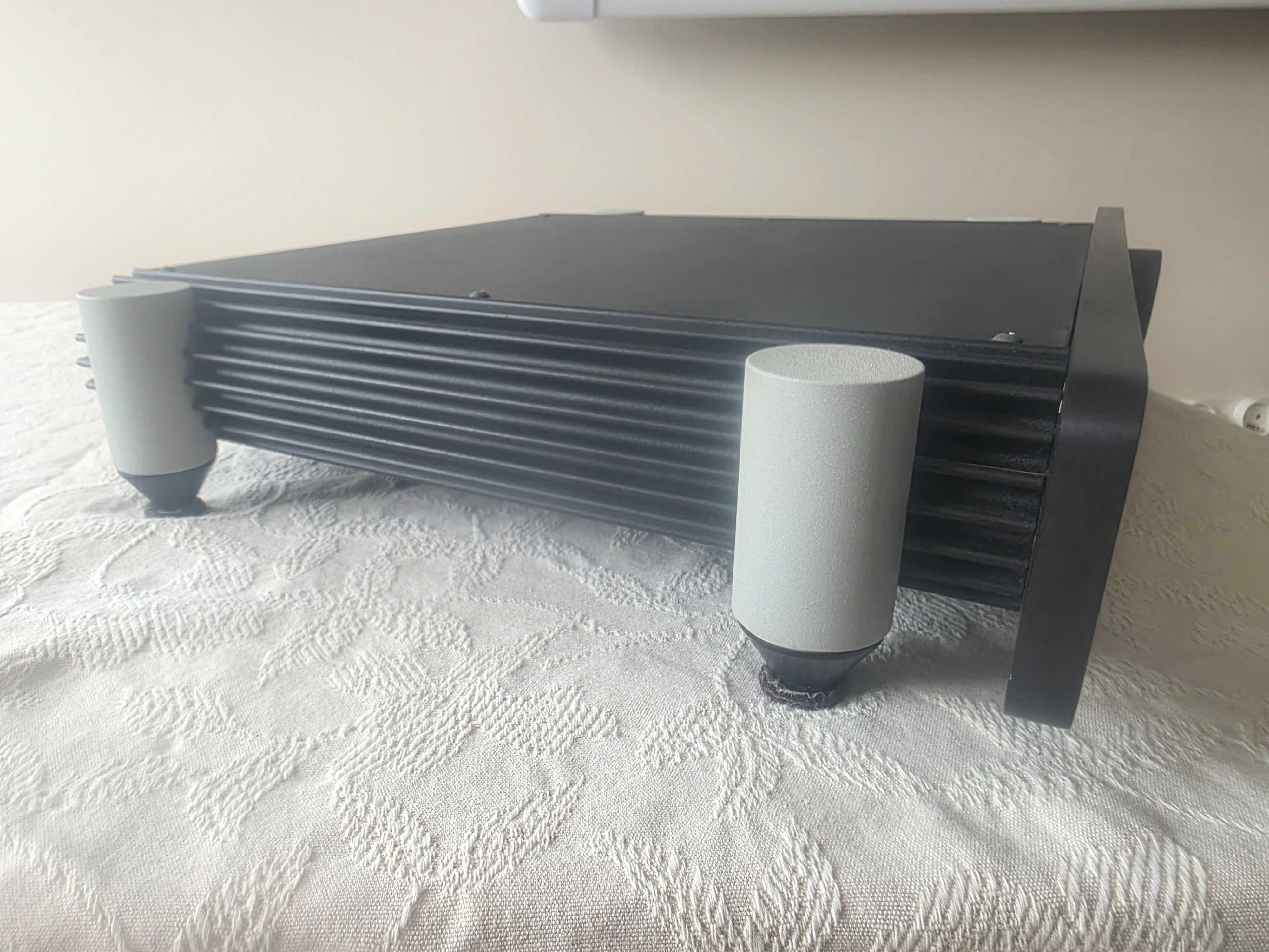 Simaudio Moon i5