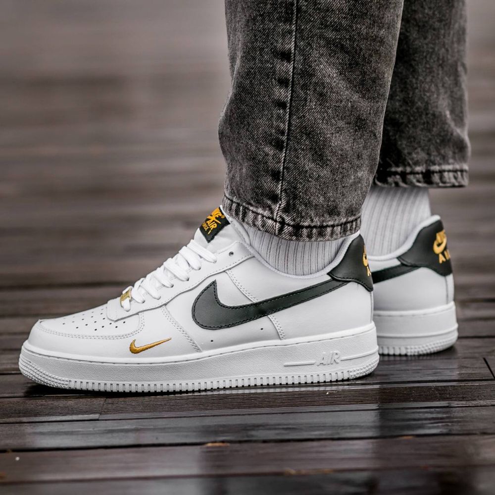 Кроссовки Nike Air Force 1 '07 Essential