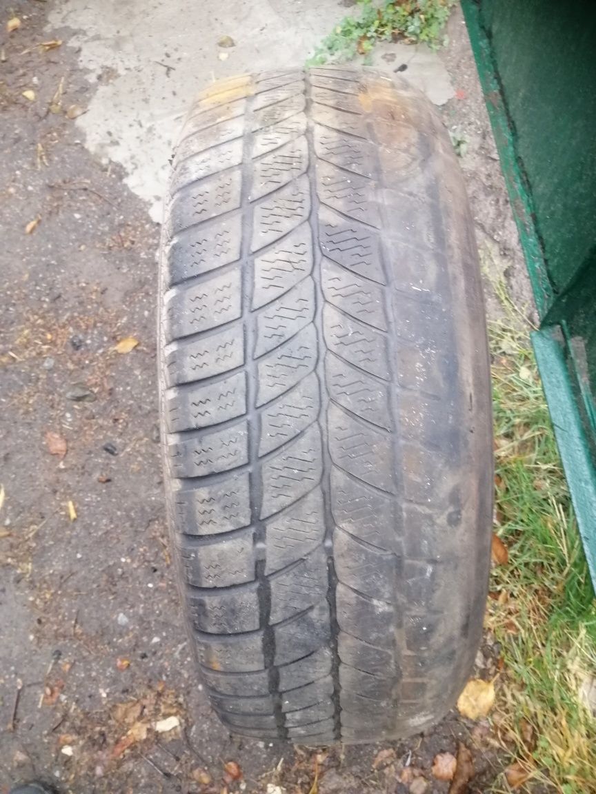 Продам  колесо  5х110 r15, стояли на Опель Омега Б.