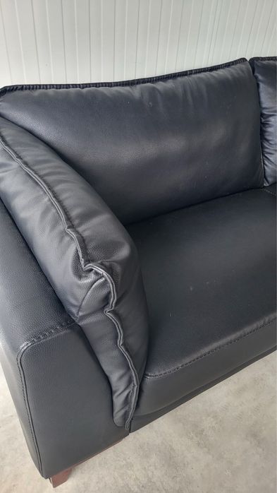 Sofá de 4 lugares preto