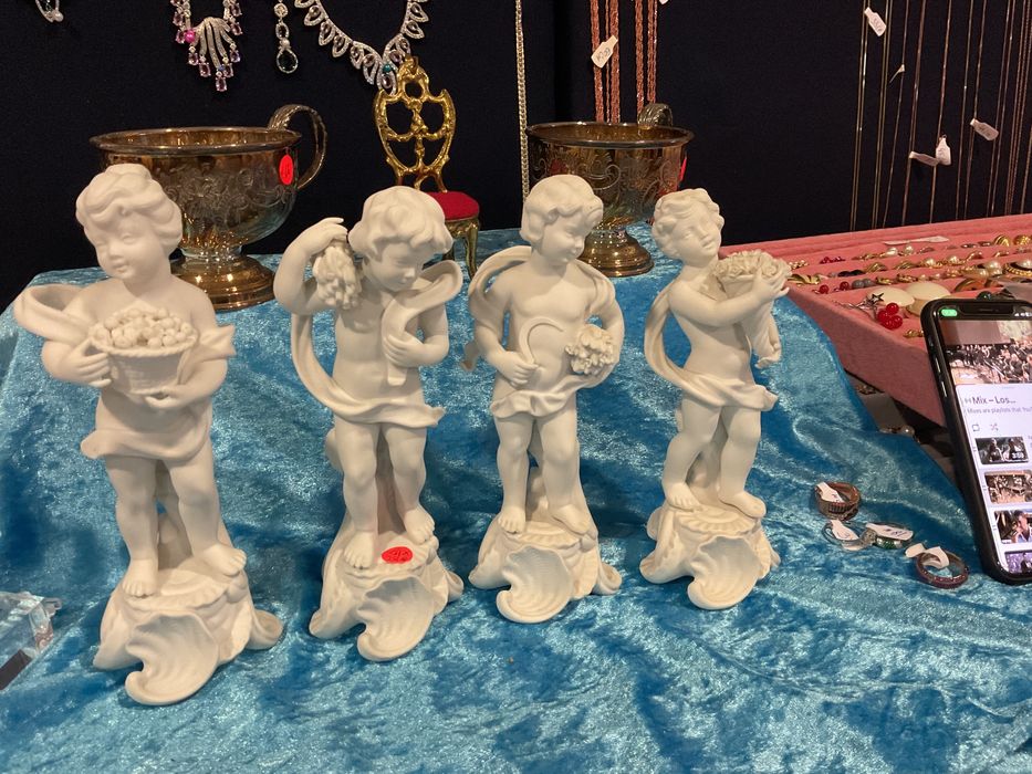 Vista alegre 4 estações em biscui 19 cm