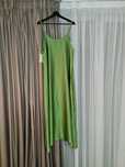 Vestido novo com etiqueta