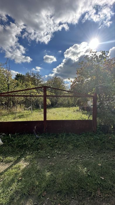 Продаж дачної ділянки з будиночком в Малих Грибовичах