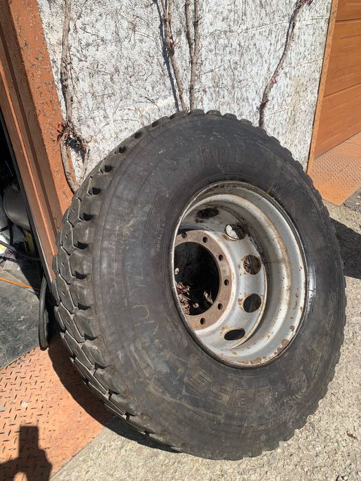 Шина с диском Bridgestone L355 315/80R22.5