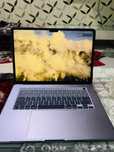 Macbook Air M2 15 inch