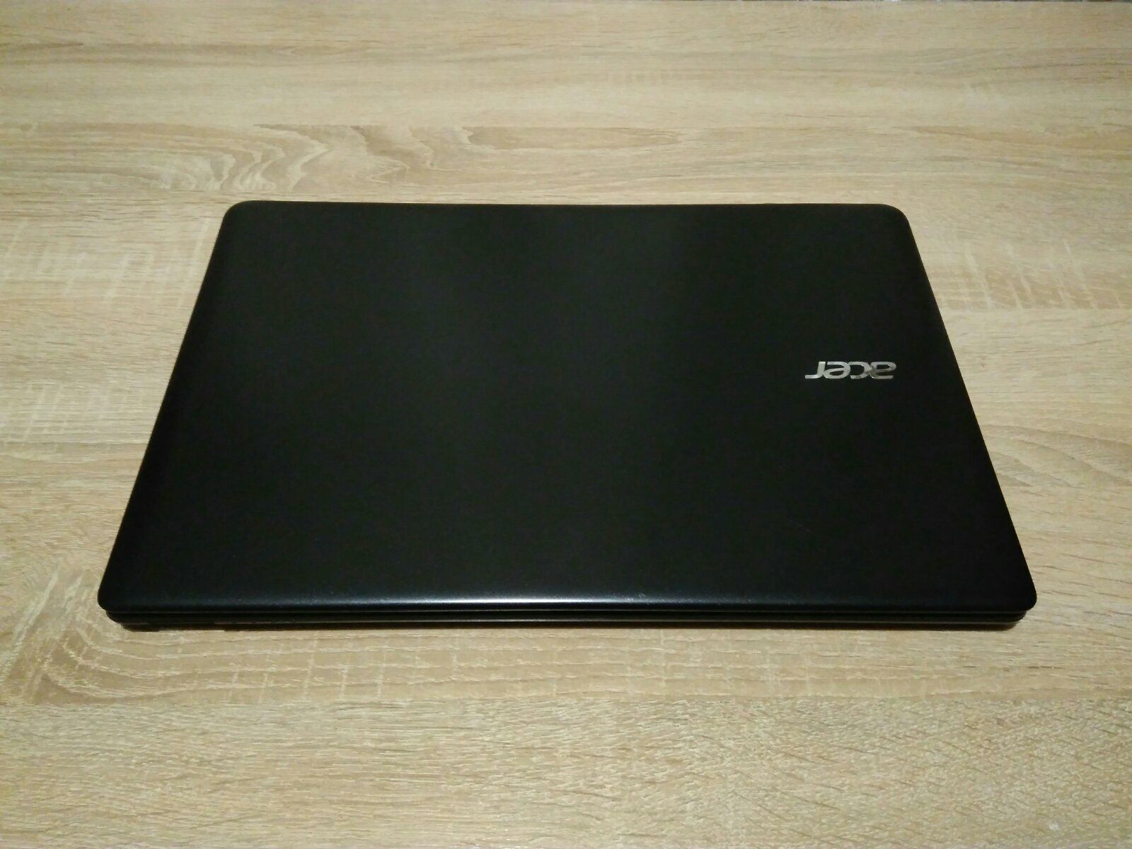 Ноутбук Acer E1 530G / NVIDIA 720M / Pentium / 8GB / Батарея 2-3 часа