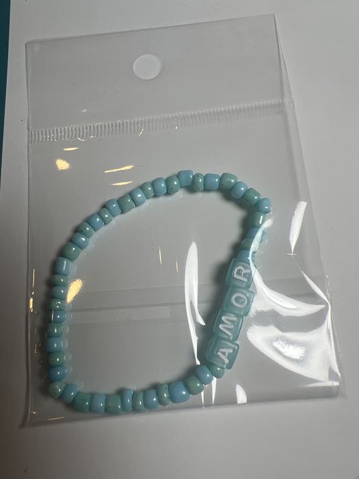 Pulseiras com palavras