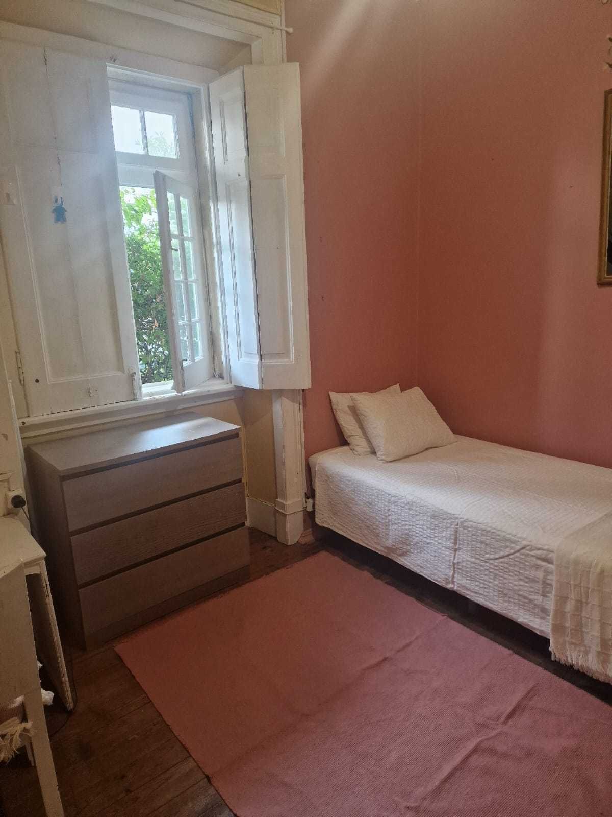 Quarto na Parede em moradia